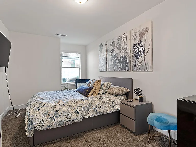 236 Marbella Grove Ct — Photo 23