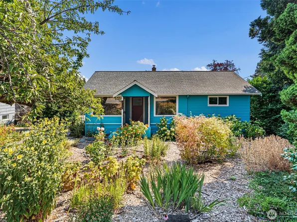 2130 N Callow Avenue, Bremerton, WA 98312