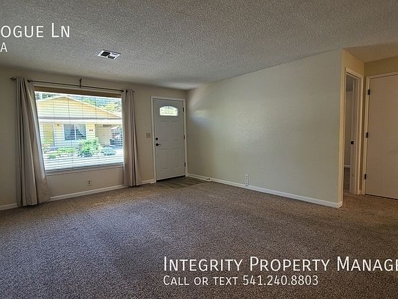 5th image of 106 Rogue Ln