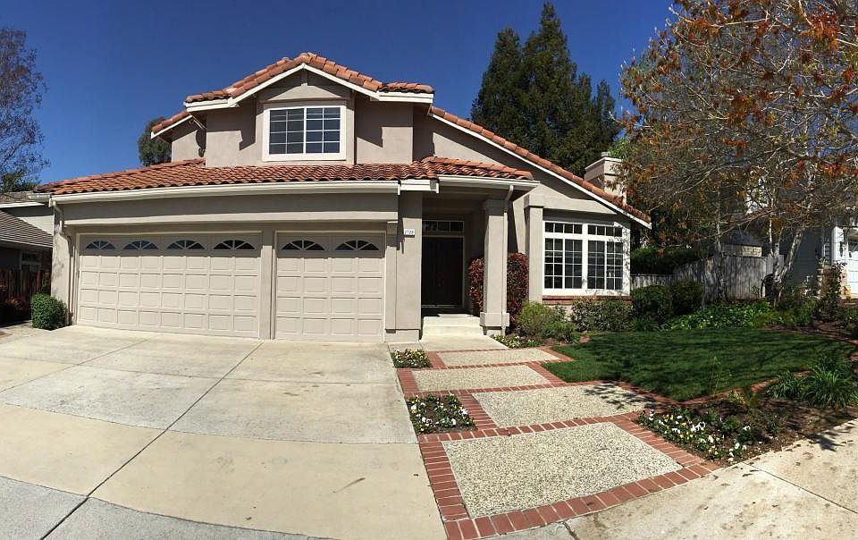 1st image of 2728 Mira Bella Cir