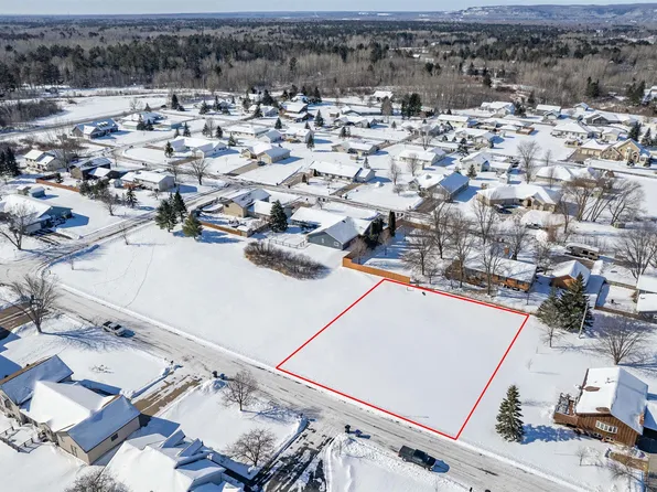 241X Maryland Ave, Superior, WI 54880