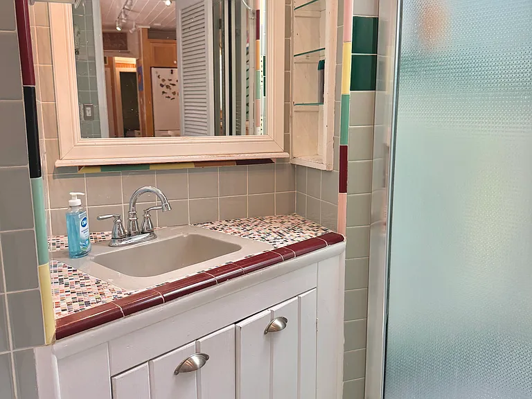 111 N Bay Harbor Dr — Photo 36