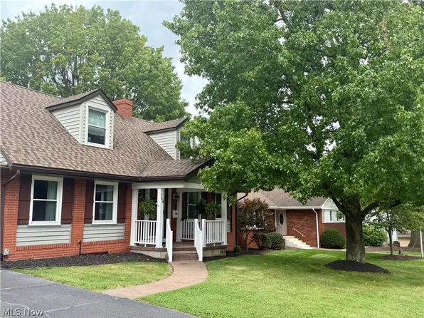 104 Gaywood Dr, Saint Clairsville, OH 43950