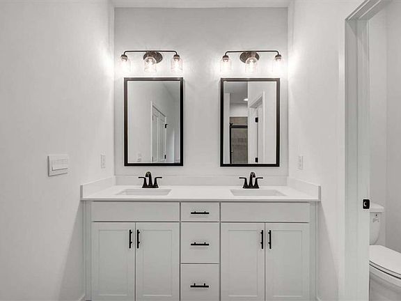 5th image of 3320 Trevi Trl