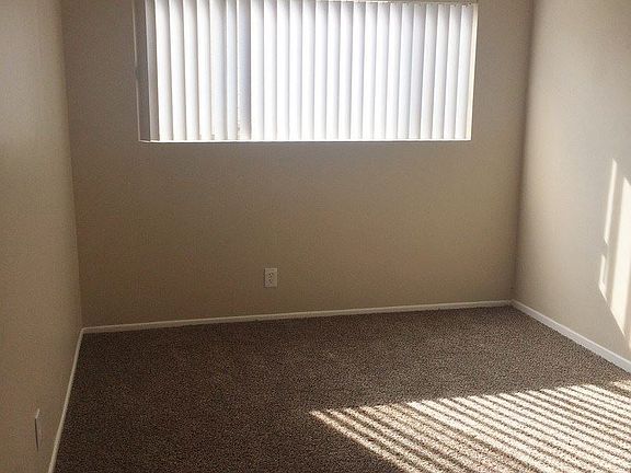 5th image of 516 E Regent St APT 1