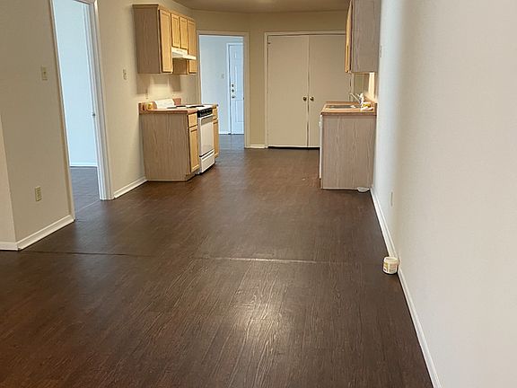 4th image of 2836-2838 James Rd