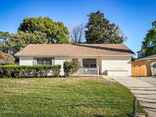 14319 CEDAR ISLAND Road N, Jacksonville, FL 32250