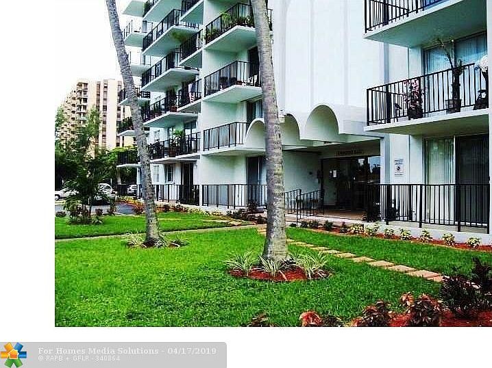 1st image of 12500 NE 15th Ave APT 205