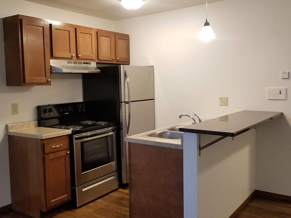 1st image of 420 Vine St #7