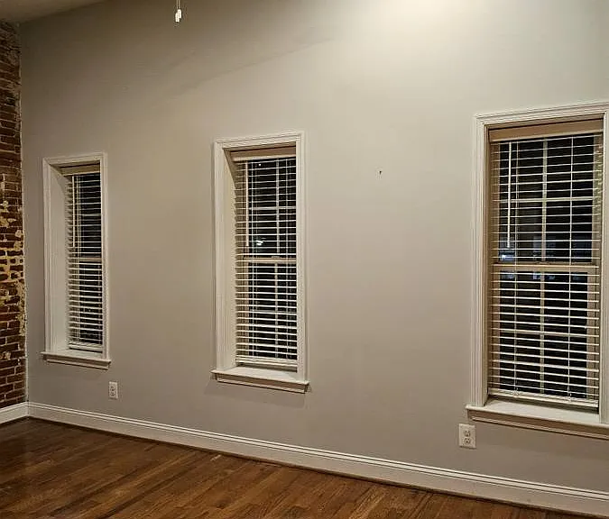1408 S Hanover St — Photo 13