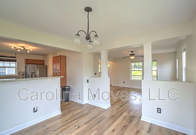 8 Emmaline St — Photo 6
