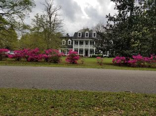 17705 Riverwalk Dr, Vancleave, MS 39565