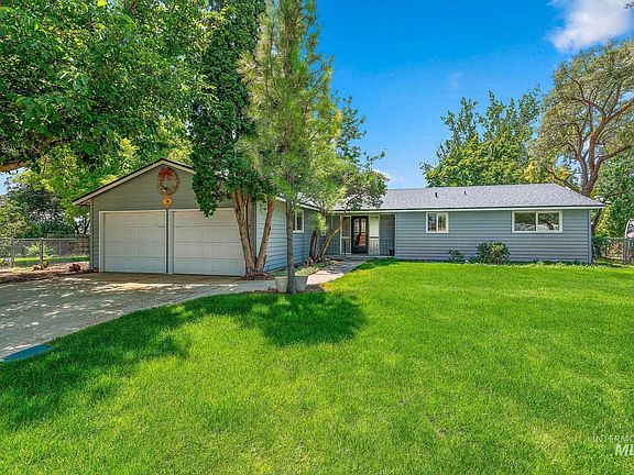 2nd image of 6123 S Latigo Dr