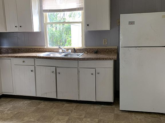 3rd image of 1416 Miami St #1
