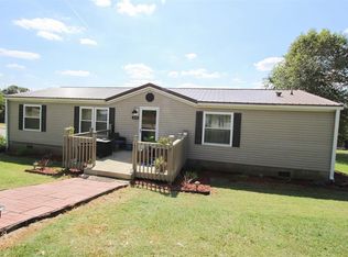 131 Roland St, Calhoun, KY 42327