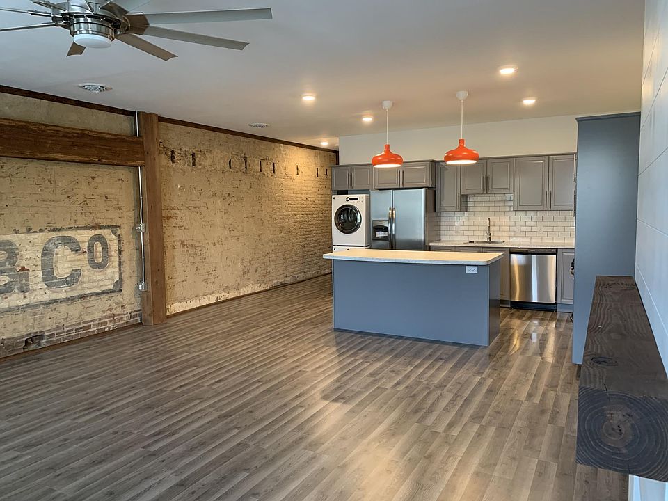 1st image of 229 Broadway St #B