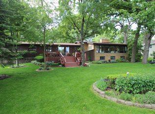 431 Banbury Rd, Mundelein, IL 60060