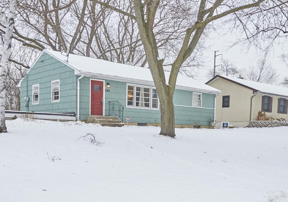1st image of 664 Willow Ln