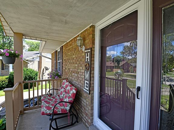 3rd image of 6180 Jimbet Ct