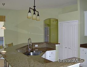 4th image of 3972 Chedington Ln