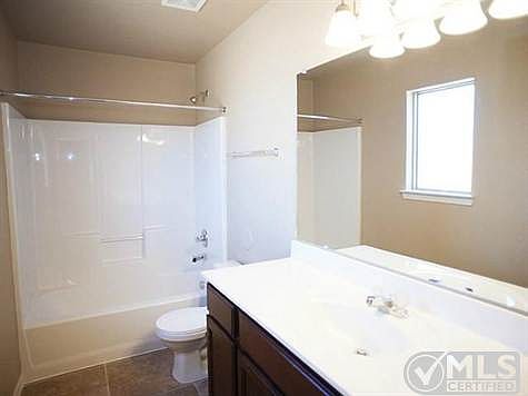 3rd image of 10724 Canyon Sage Dr