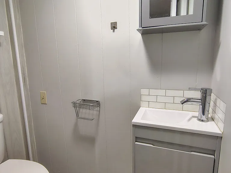 1227 E Alturas Ave — Photo 6