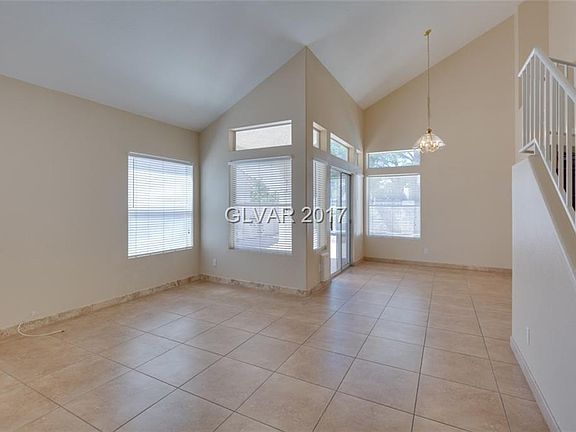4th image of 2534 Valencia Pl #0