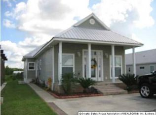 17060 Coles Crk, Springfield, LA 70462