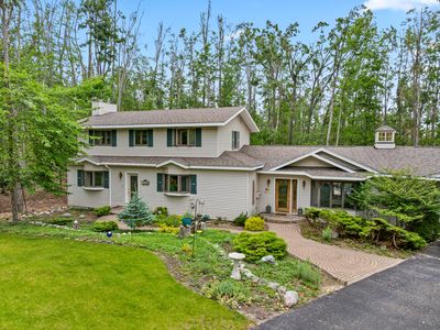 982 Shaggy Bark Ct, Gaylord, MI, 49735