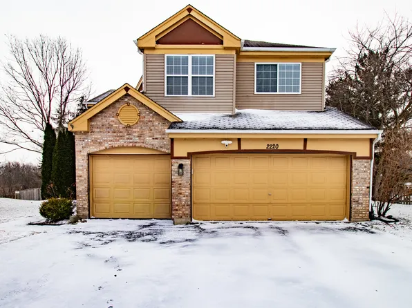 2220 N Hillcrest Ct, Round Lake Beach, IL 60073