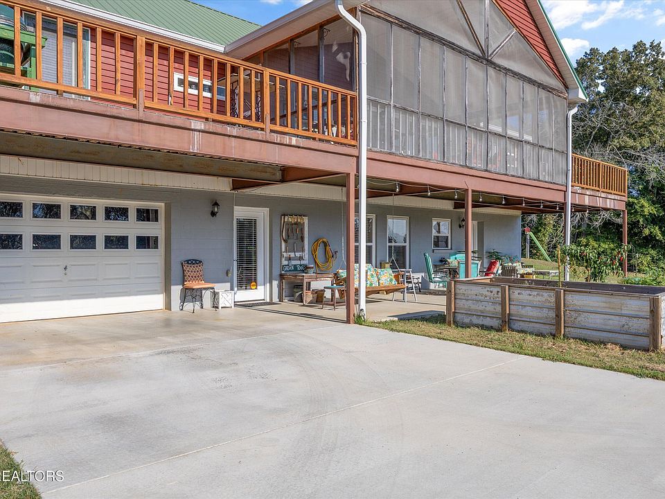 43rd image of this home