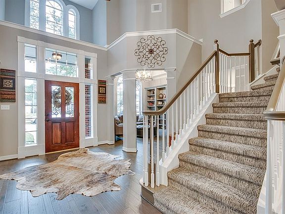4th image of 24734 Fernglen Dr