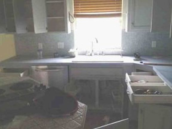 3rd image of 311 Club House Dr