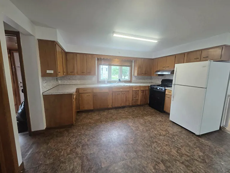 147 Washington Sq #1 — Photo 2