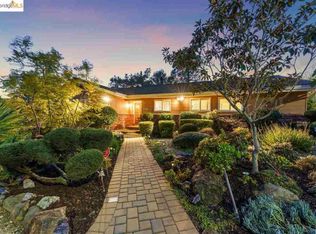 11001 Lochard St, Oakland, CA