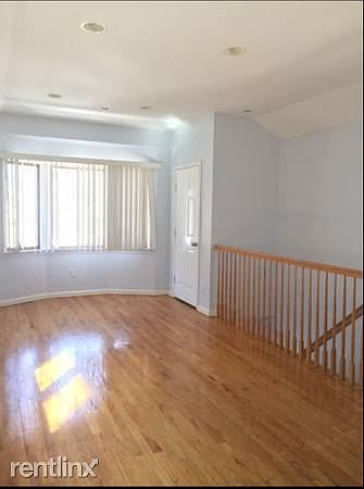 1st image of 15114 18th Ave