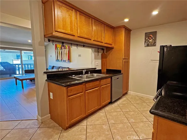 1345 Cabrillo Park Dr APT E10, Santa Ana, CA 92701