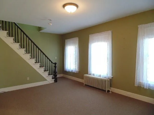 92 Pearl St — Photo 34