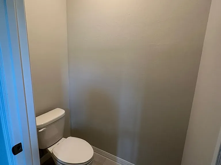 826 Friendship Cir — Photo 23