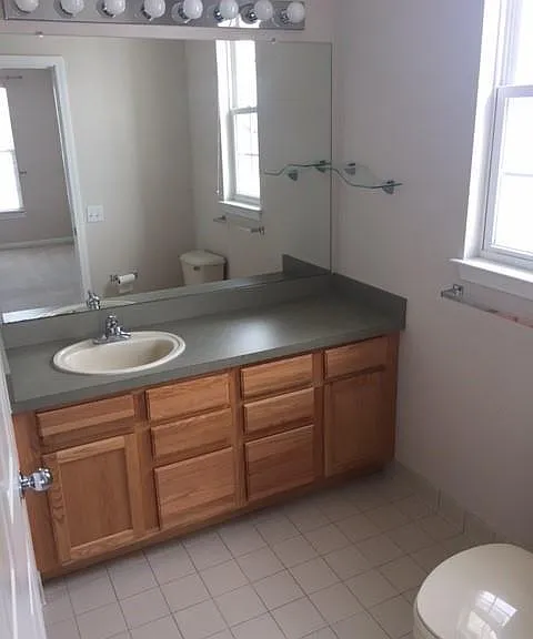 1059 Alameda Blvd — Photo 8