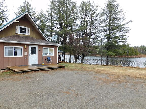 2nd image of 36 Lamb Farm Road