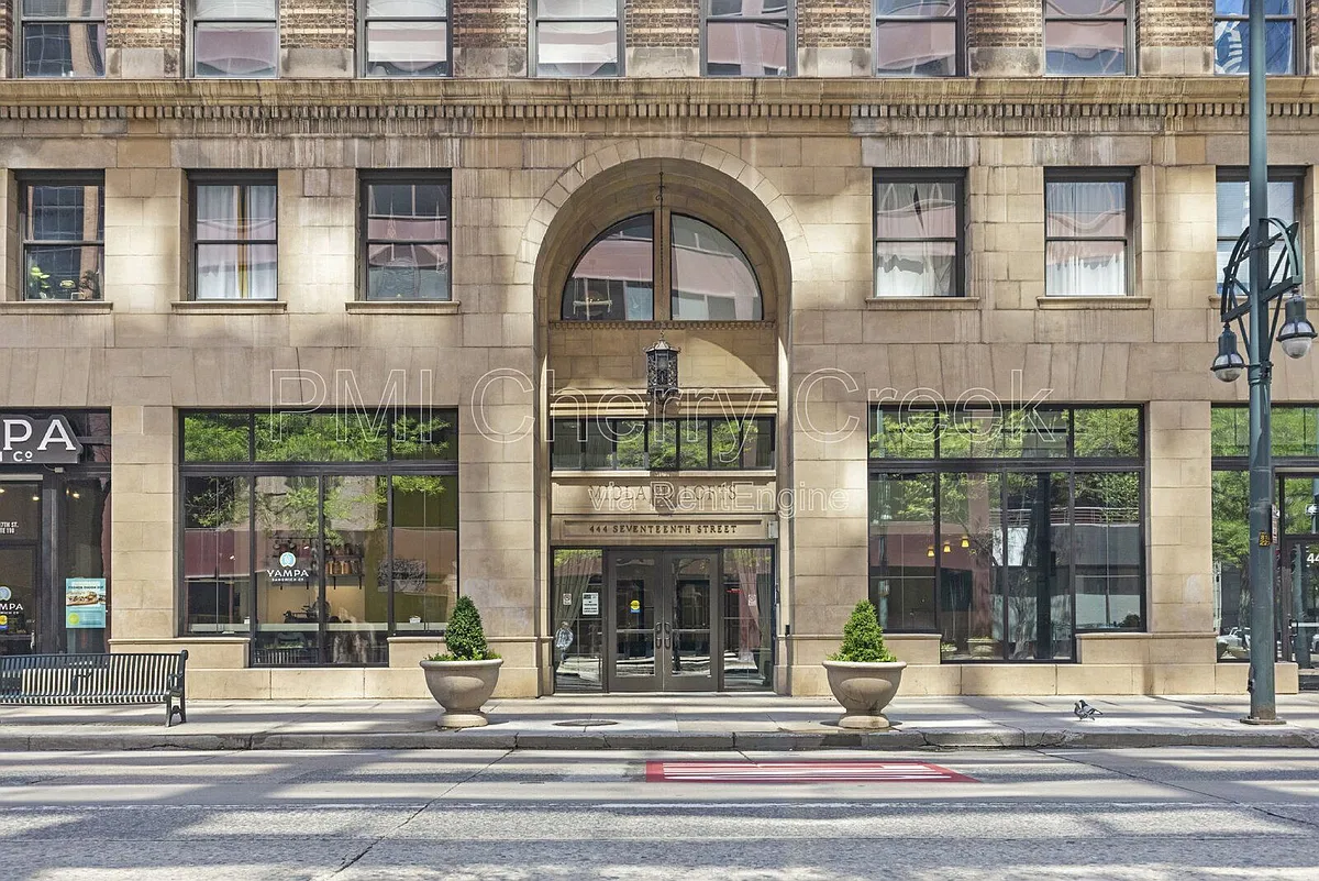 Building Photo - 444 17th St #906
