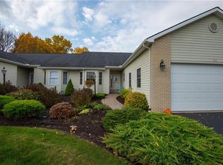 315 Plum Ridge Cir, Manlius, NY 13066