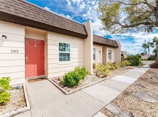 6300 S Pointe Blvd APT 102, Fort Myers, FL 33919