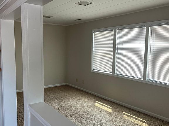 2nd image of 421 E Genesee St #1
