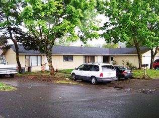 23330-23332 NE Halsey St, Troutdale, OR 97060