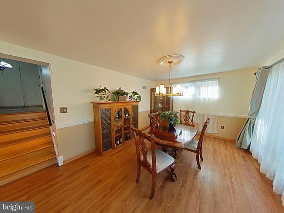 5th image of 12807 Crisfield Rd
