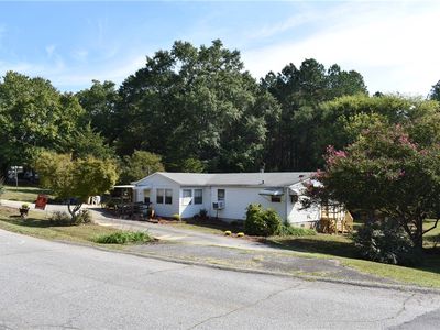 173 Aaron Dr, Six Mile, SC, 29682