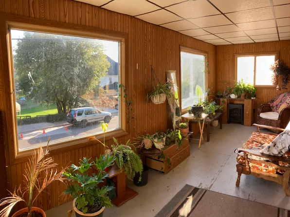 813 Summit St, Hancock, MI 49930