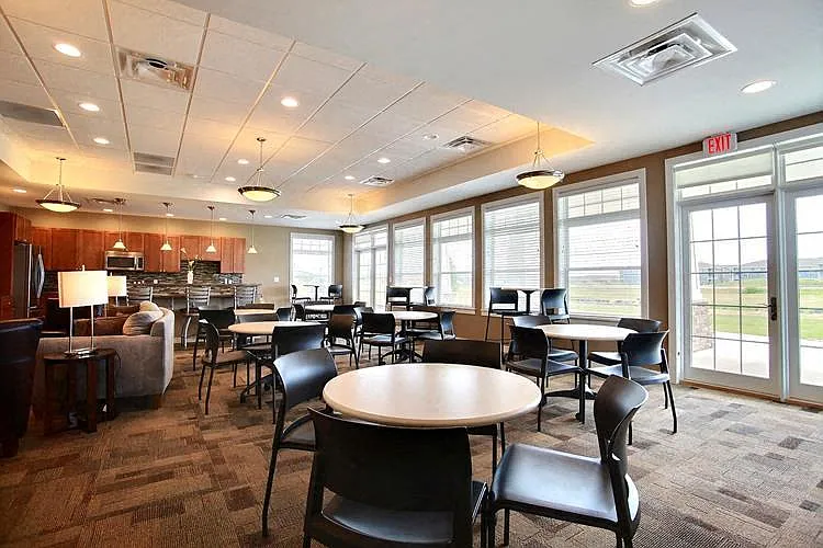 Lake Crest Apartments Clubhouse
